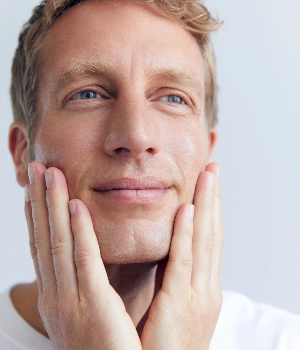 NIVEA MEN Sensitive Cool Aftershave Balsem - Aftershave - 100 Ml 2 NIVEA MEN Sensitive Cool Aftershave Balsem - Aftershave - 100 Ml - Afbeelding 2