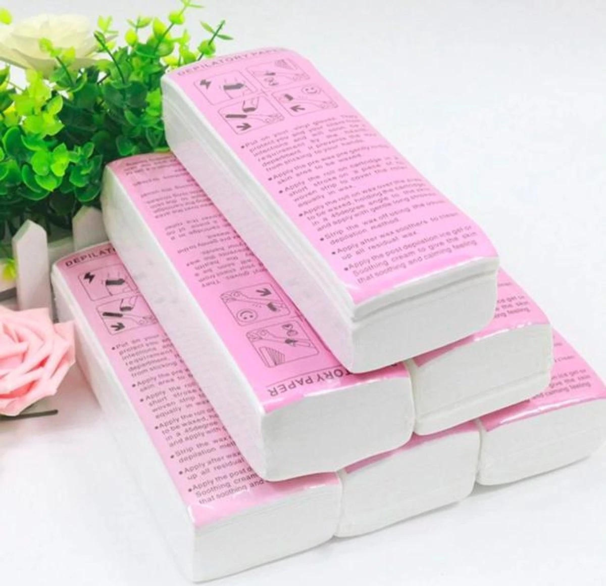 Wax Strips Duo Pack - 2 Stuks - Harsstrips - Ontharen - Ontharingsstrips - Nonwoven - Waxstrips - Non Woven - Wax Epilator - Voor Het Doeltreffend Verwijderen Van Ongewenste Haartjes - 200 Stuks 1 Wax Strips Duo Pack - 2 Stuks - Harsstrips - Ontharen - Ontharingsstrips - Nonwoven - Waxstrips - Non Woven - Wax Epilator - Voor Het Doeltreffend Verwijderen Van Ongewenste Haartjes - 200 Stuks