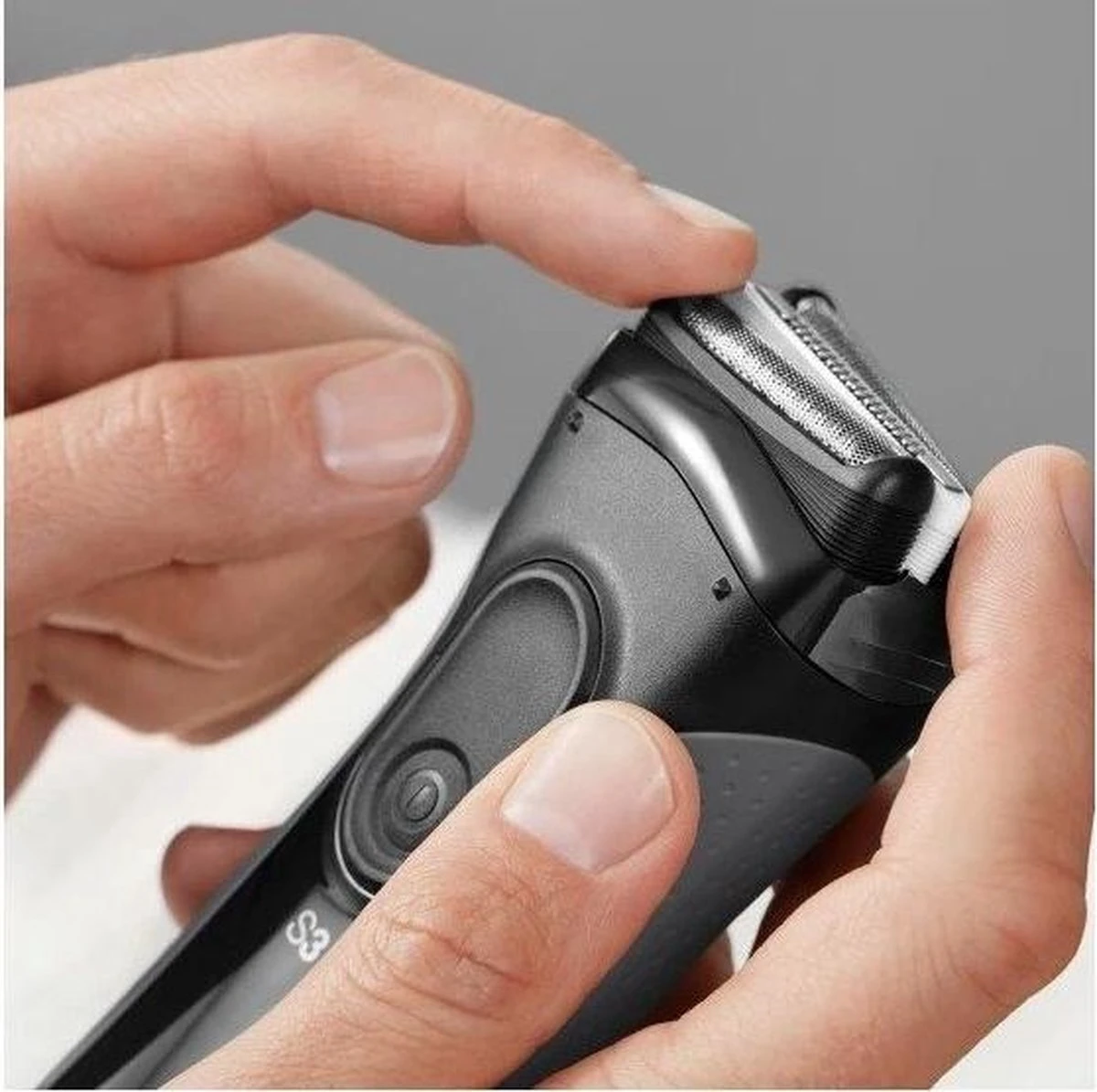 Braun Series 3 3000s Elektrische Scheerapparaat + EN10 Neustrimmer 13 Braun Series 3 3000s Elektrische Scheerapparaat + EN10 Neustrimmer - Afbeelding 13