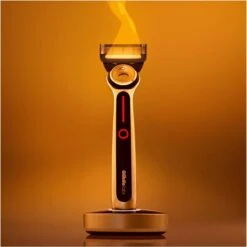 Gillette® Gillette Labs Heated Razor - Scheersysteem Voor Mannen - Inclusief 1 Scheermesje -Verzorgingsproductenwinkel 1200x1198 3