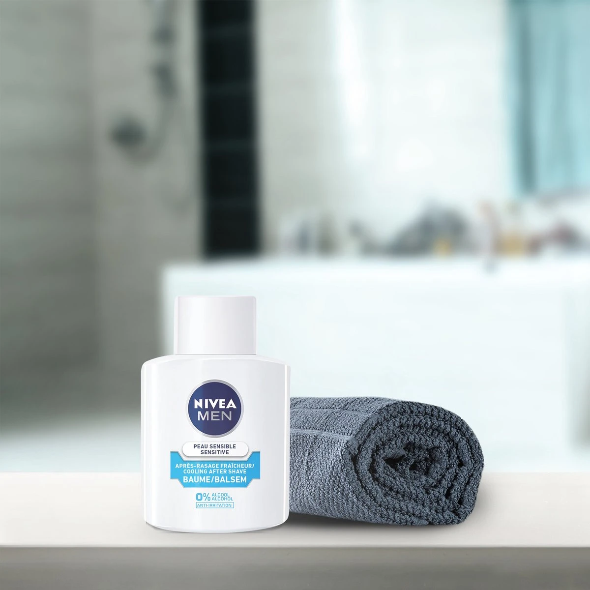 NIVEA MEN Sensitive Cool Aftershave Balsem - Aftershave - 100 Ml 3 NIVEA MEN Sensitive Cool Aftershave Balsem - Aftershave - 100 Ml - Afbeelding 3