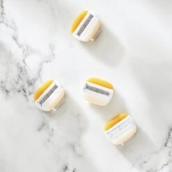 Gillette Venus Comfortglide Coconut Scheermesjes Voor Vrouwen - 3 Navulmesjes -Verzorgingsproductenwinkel 1200x1200 559