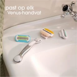 Gillette Venus Comfortglide Coconut Scheermesjes Voor Vrouwen - 3 Navulmesjes -Verzorgingsproductenwinkel 1200x1200 560