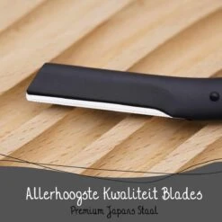 Bamboozy Metalen Dermaplaning 6x Diep Zwart Unisex Wenkbrauw Scheermesje Mesje Van Metaal - Scheermes Gezicht Intieme Streek - Baard Bakkebaarden Donshaartjes Scheren Contouren 11 Bamboozy Metalen Dermaplaning 6x Diep Zwart Unisex Wenkbrauw Scheermesje Mesje Van Metaal - Scheermes Gezicht Intieme Streek - Baard Bakkebaarden Donshaartjes Scheren Contouren -Verzorgingsproductenwinkel 1200x1200 92