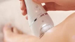 Philips Series 8000 BRE715/00 - Wet & Dry - Epilator - Wit -Verzorgingsproductenwinkel 1200x674 29
