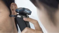 Philips Shaver Series 7000 Wet & Dry S7786/59 11 Philips Shaver Series 7000 Wet & Dry S7786/59 -Verzorgingsproductenwinkel 1200x678 9