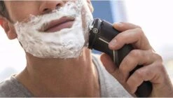 Philips Series 3000 S3333/54 - Scheerapparaat - Goud/Zwart 21 Philips Series 3000 S3333/54 - Scheerapparaat - Goud/Zwart -Verzorgingsproductenwinkel 1200x679 9