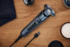 Philips Shaver Series 7000 S7887/63 - Scheerapparaat -Verzorgingsproductenwinkel 1200x800 117