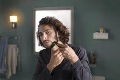 Philips OneBlade Original Blade QP230/50 - Vervangmesjes - 3 Stuks 31 Philips OneBlade Original Blade QP230/50 - Vervangmesjes - 3 Stuks -Verzorgingsproductenwinkel 1200x800 24