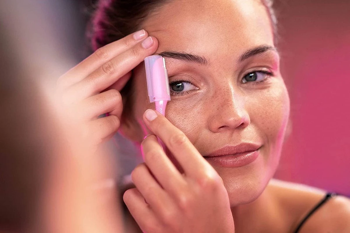 Wilkinson Scheermesje - Wenkbrauw Scheermesje - Gezicht Mesje - Eyebrow Razer - Derma Planing - 3 Stuks 5 Wilkinson Scheermesje - Wenkbrauw Scheermesje - Gezicht Mesje - Eyebrow Razer - Derma Planing - 3 Stuks - Afbeelding 5