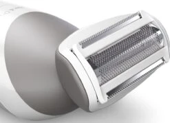 Philips Series 6000 BRL126/00 - Ladyshave - Nat En Droog -Verzorgingsproductenwinkel 1200x870 3